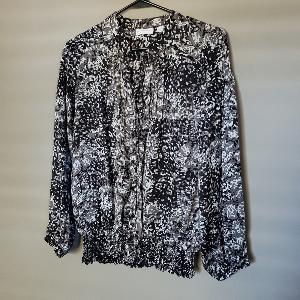 New York & Company Black and White Top